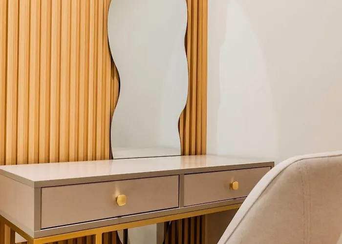 Adam & Eve * Saranda